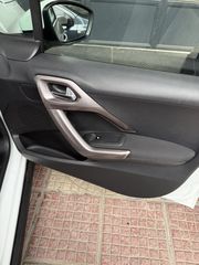 Peugeot 2008 2015-thumb-19