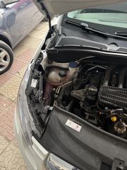 Peugeot 2008 2015-thumb-29