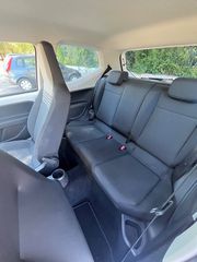 Volkswagen Up 2020-thumb-10
