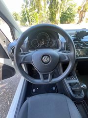 Volkswagen Up 2020-thumb-11