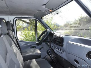 Ford Transit 2001-thumb-1