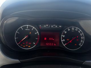 Opel Corsa 2017-thumb-8