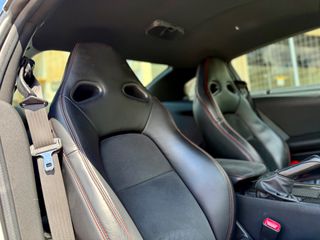 Nissan GT-R 2010-thumb-11
