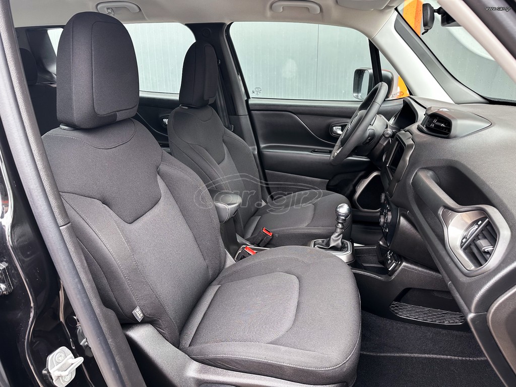 Jeep Renegade thumbnail 14
