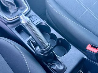 Ford Fiesta 2020-thumb-65