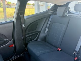 Ford Fiesta 2020-thumb-70