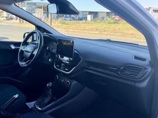 Ford Fiesta 2020-thumb-75