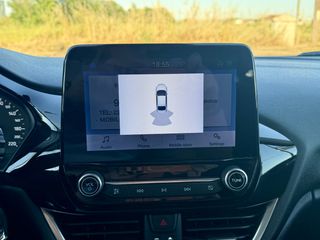 Ford Fiesta 2020-thumb-59