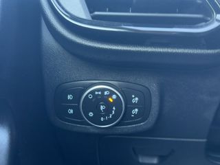 Ford Fiesta 2020-thumb-47