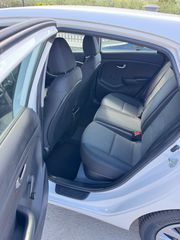 Hyundai i 30 2015-thumb-12