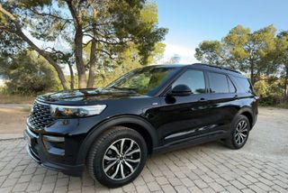 Ford Explorer 2022 ST-LINE 5D3.0TPHV457 S6.2 A10 AWD-thumb-3