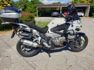 Honda Crosstourer 1200 2013 VFR 1200X DCT V4-thumb-1