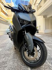 Yamaha XMAX 300 2025