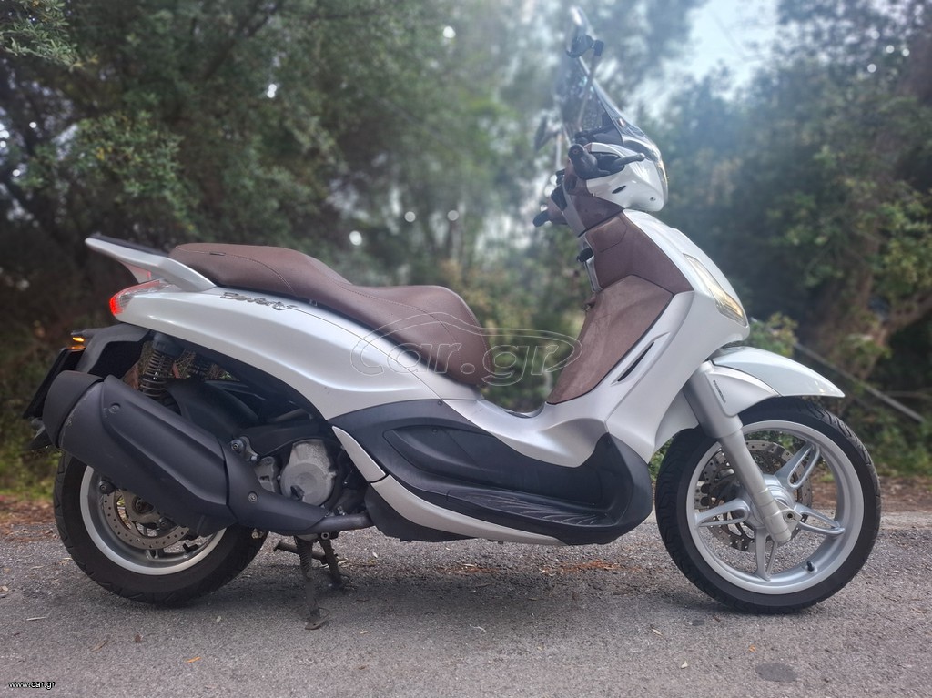 Piaggio Beverly 350 2019 BEVERLY 350 ABS/ASR