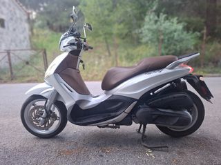 Piaggio Beverly 350 2019 BEVERLY 350 ABS/ASR-thumb-1