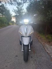 Piaggio Beverly 350 2019 BEVERLY 350 ABS/ASR-thumb-2