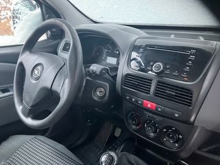Opel Combo 2015 TOUR-thumb-9