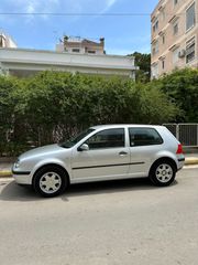 Volkswagen Golf 2000