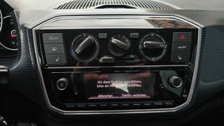 Volkswagen Up 2020 Move up! 1.0 TSI 44kW-thumb-7