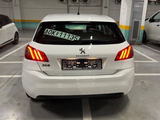 Peugeot 308 2020 1.5 diesel-thumb-3