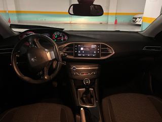 Peugeot 308 2020 1.5 diesel-thumb-12