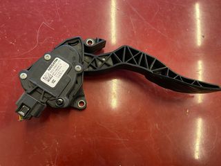 ΠΕΝΤΑΛ ΓΚΑΖΙΟΥ NISSAN QASHQAI J11 M.2013-2021