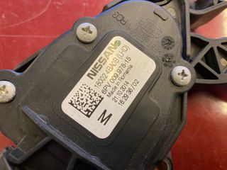 ΠΕΝΤΑΛ ΓΚΑΖΙΟΥ NISSAN QASHQAI J11 M.2013-2021-thumb-1
