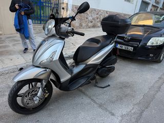 Piaggio Beverly 350 2018-thumb-1