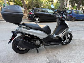 Piaggio Beverly 350 2018-thumb-2