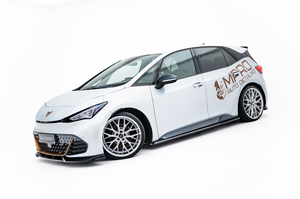 Σετ από Splitters Cupra Born Mk1