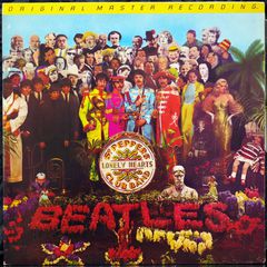 THE BEATLES - Sgt PEPPERS LONELY HEARTS CLUB BAND