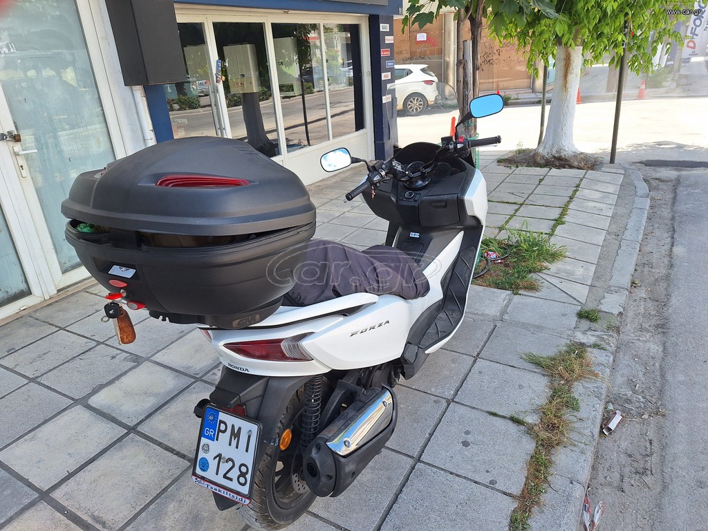 Honda Forza 300 2014