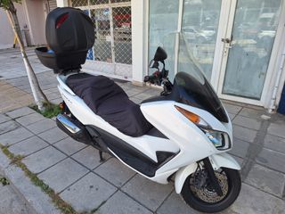 Honda Forza 300 2014-thumb-1