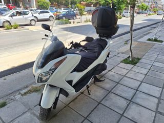 Honda Forza 300 2014-thumb-2