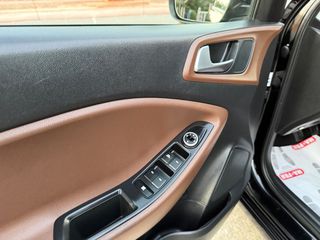 Hyundai i 20 2015 !ΠΡΟΣΦΟΡΑ τιμή-ευκαιρίας 1.1 CRDI ACTIVE EURO6-thumb-36
