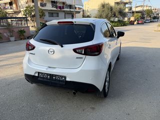 Mazda 2 2017 FULL EXTRA Προσφορά για 10 Μέρες!-thumb-3