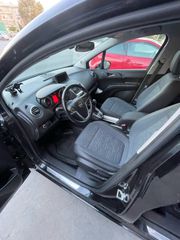 Opel Meriva 2016-thumb-4