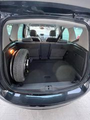 Opel Meriva 2016-thumb-16