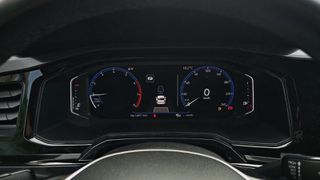 Volkswagen Polo 2019 Comfortline IQ.Drive 1.0 TSI BlueMotion-thumb-4