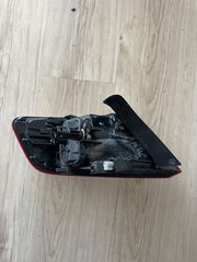 ΦΑΝΑΡΙ ΠΙΣΩ ΔΕΞΙ AUDI A3 ( ΓΝΗΣΙΑ )-thumb-2