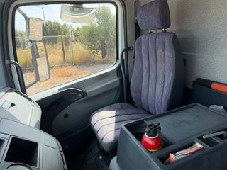 Καρότσα Mercedes-Benz 2000 Atego 815-thumb-11