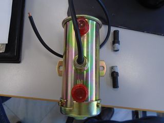 ΑΝΤΛΙΑ ΠΕΤΡΕΛΑΙΟΥ 12 VOLT