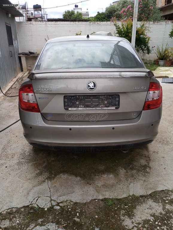 SKODA Rapid DIESEL,1.6 TYRBO INTERCOULER.