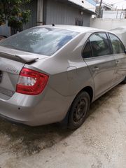 SKODA Rapid DIESEL,1.6 TYRBO INTERCOULER.-thumb-2