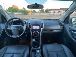 Isuzu D-Max 2015 Limited 2.5 Twin Turbodiesel DoubleCab 4WD-thumb-38