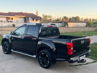 Isuzu D-Max 2015 Limited 2.5 Twin Turbodiesel DoubleCab 4WD-thumb-14