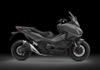 Honda Forza 750 2026-thumb-1