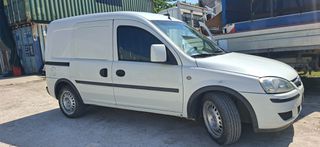 Opel Combo 2009-thumb-10