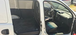 Opel Combo 2009-thumb-14