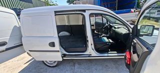 Opel Combo 2009-thumb-17